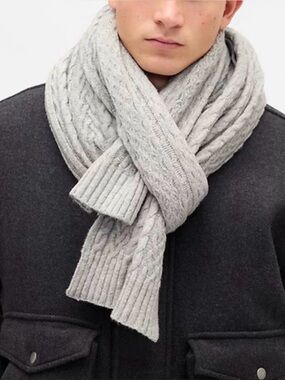 NWT GAP Cashsoft  Cable Knit Scarf  Winter Unisex Warm Comfy Cozy Lightweight